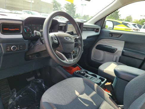 Used 2022 Ford Maverick XLT FWD image 19