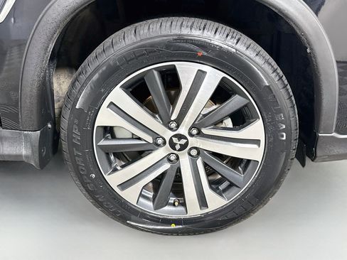 Used 2022 Mitsubishi Outlander Sport SE FWD image 32