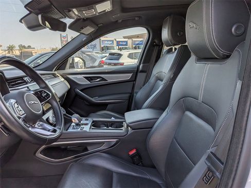 Used 2024 Jaguar F-PACE R-Dynamic S image 15