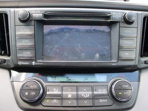 Used 2014 Toyota RAV4 XLE FWD image 2