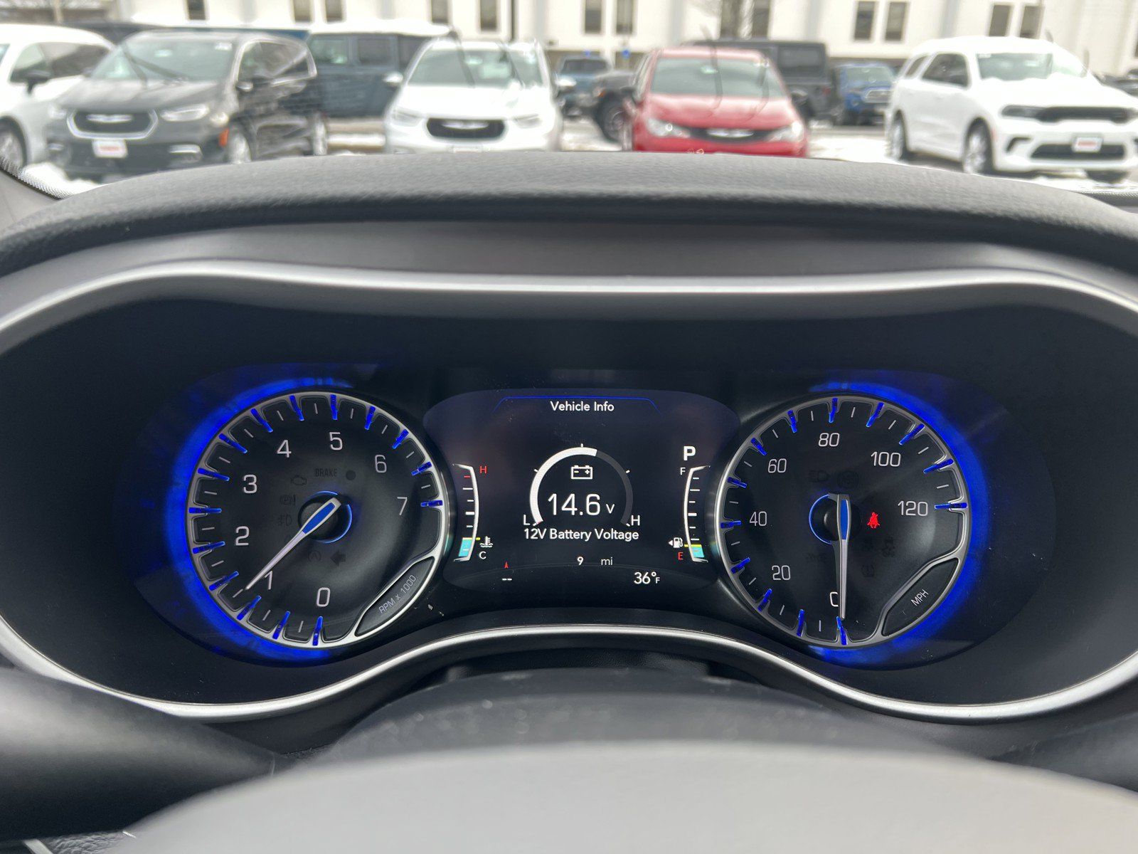 New 2026 Chrysler Pacifica Select AWD/4WD image 17