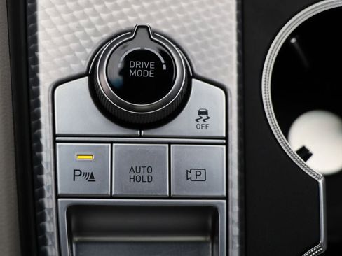 Used 2022 Genesis G70 3.3T w/ Sport Advanced Package image 27