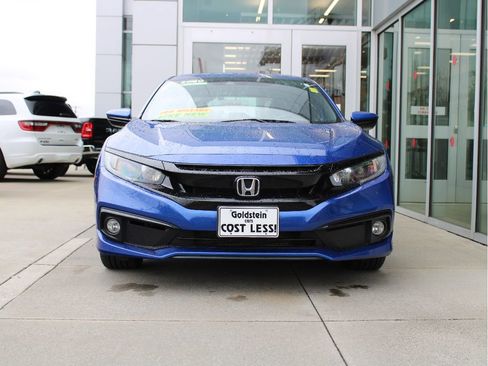 Used 2020 Honda Civic Sport image 2