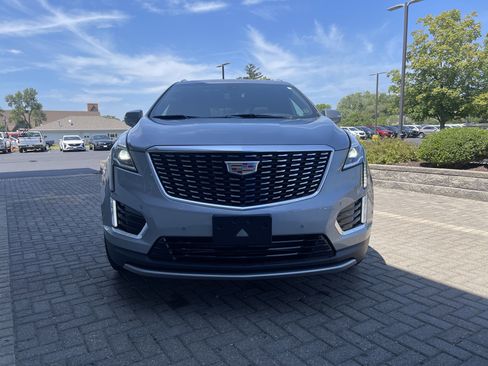 Used 2025 Cadillac XT5 Premium Luxury w/ Technology Package image 9