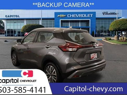 Used 2024 Nissan Kicks SV image 6