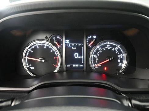 Used 2024 Toyota 4Runner TRD Off-Road image 13