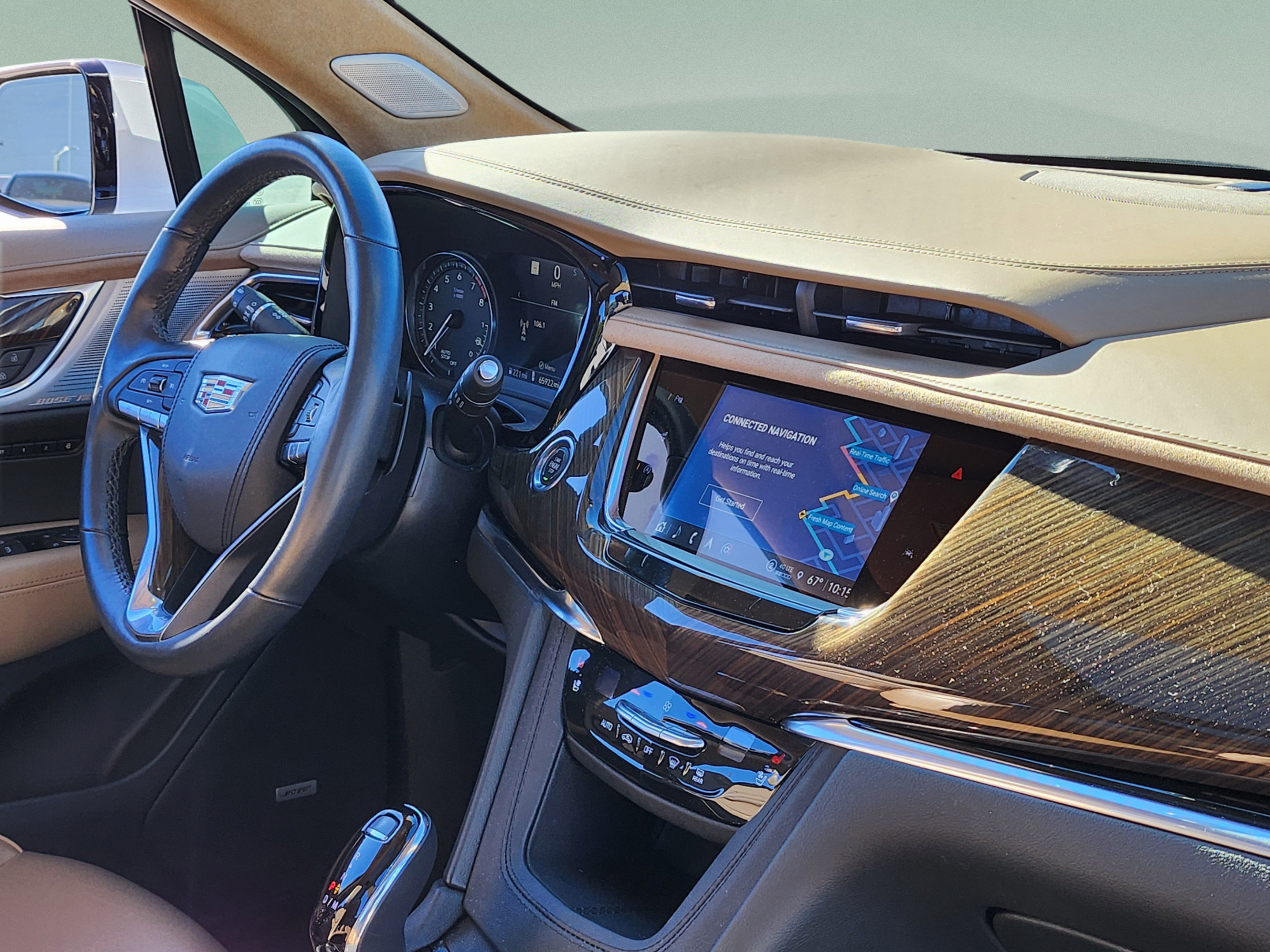 Used 2023 Cadillac XT6 Premium Luxury w/ Platinum Package FWD image 28