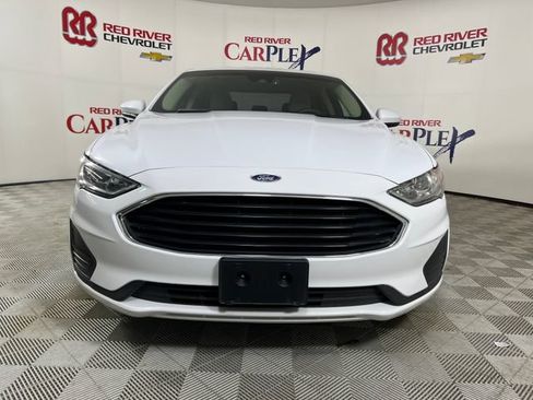 Used 2020 Ford Fusion S FWD image 2