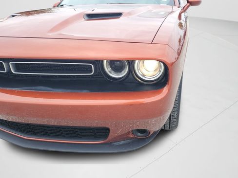 Certified 2023 Dodge Challenger SXT AWD/4WD image 9