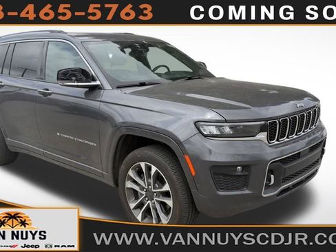 Used 2021 Jeep Grand Cherokee L Overland w/ Luxury Tech Group IV AWD/4WD image 1