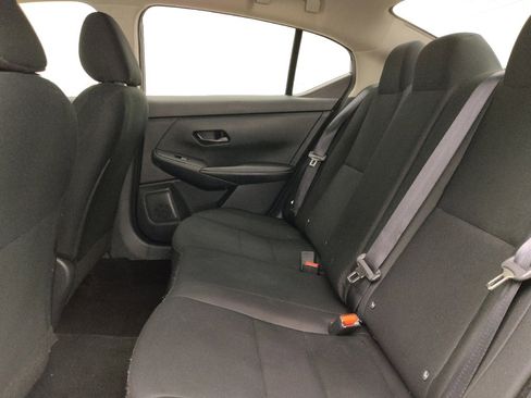 Used 2025 Nissan Sentra S image 18