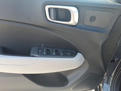 New 2026 Hyundai Venue SEL image 8