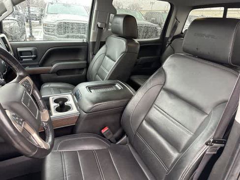 Used 2017 GMC Sierra 1500 Denali image 4