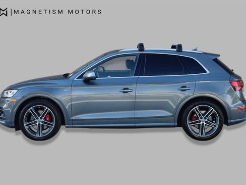 Used 2018 Audi SQ5 Prestige w/ Prestige Package AWD/4WD image 2