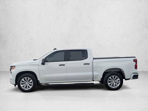 Certified 2022 Chevrolet Silverado 1500 Custom RWD image 8