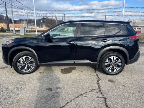 Used 2023 Nissan Rogue SV image 36