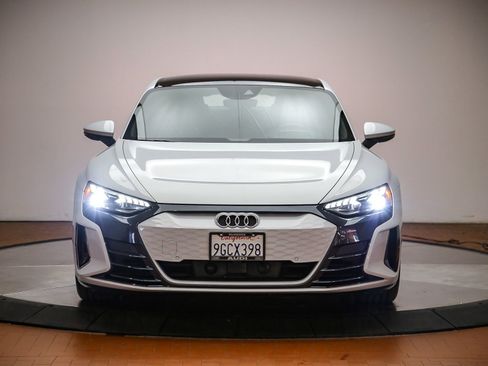 Certified 2023 Audi e-tron GT Premium Plus AWD/4WD image 7