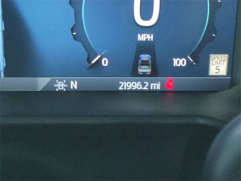 Used 2025 Ford F350 Platinum w/ FX4 Off-Road Package image 34