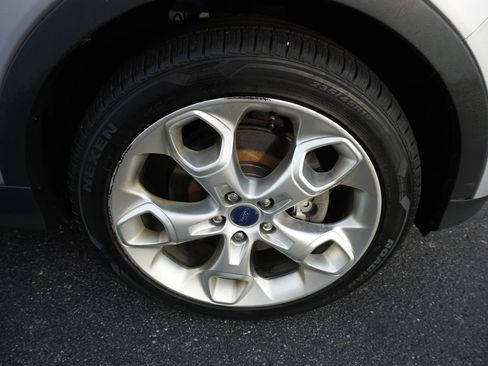 Used 2014 Ford Escape Titanium image 27