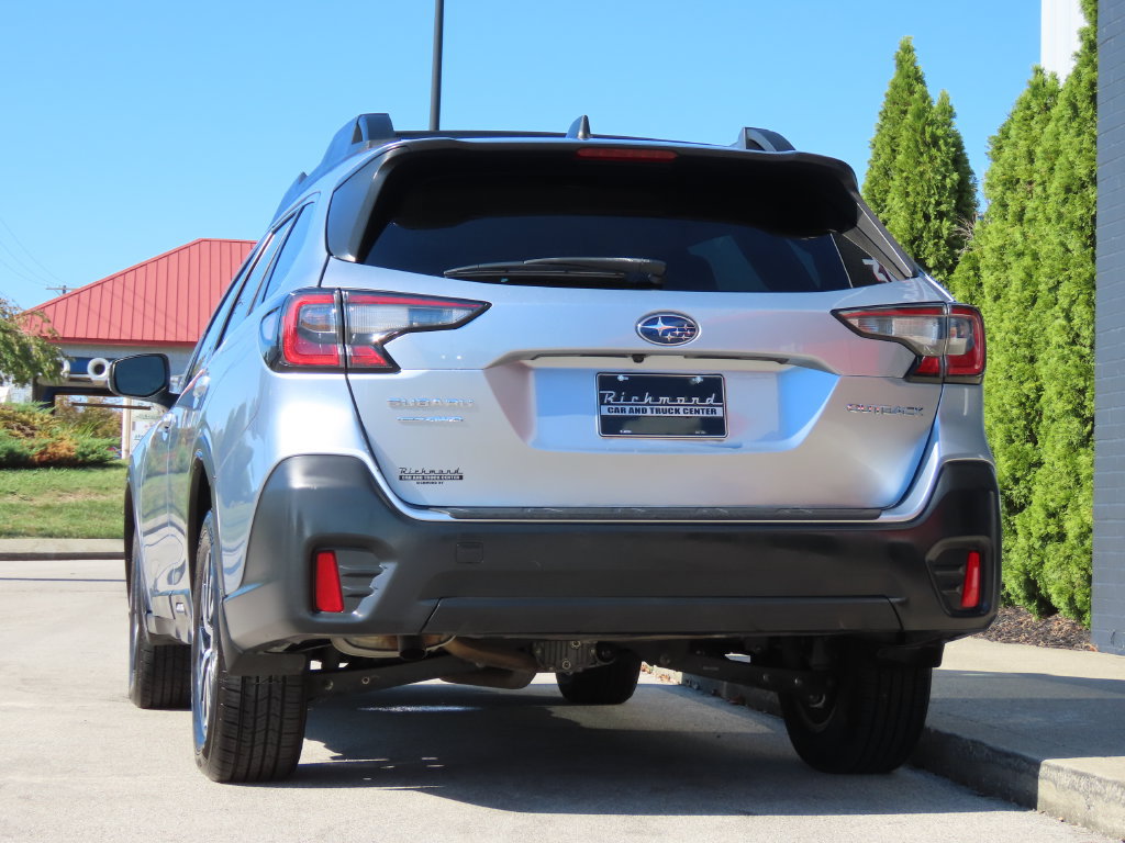 Used 2020 Subaru Outback Premium AWD/4WD image 11