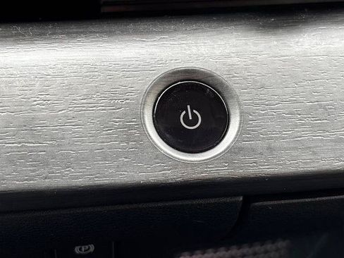 Certified 2024 Nissan Ariya AWD image 18