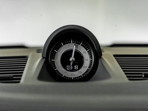 Certified 2024 Porsche 911 Targa 4S image 19