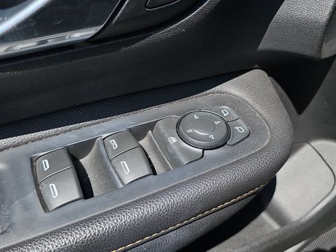 Used 2019 GMC Terrain SLE FWD image 23