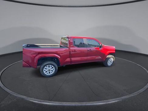 Used 2024 Toyota Tacoma SR5 AWD/4WD image 18