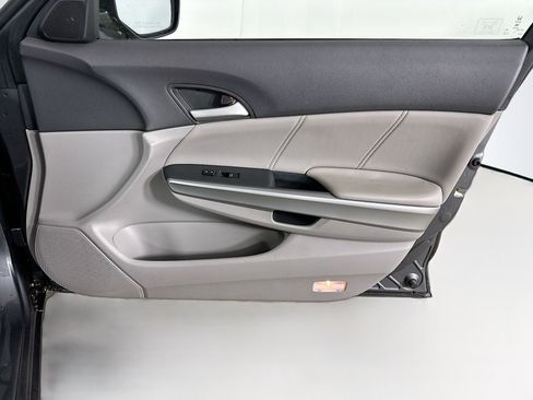 Used 2009 Honda Accord EX-L image 31