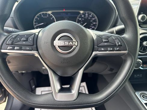 Used 2024 Nissan Sentra SV FWD image 24