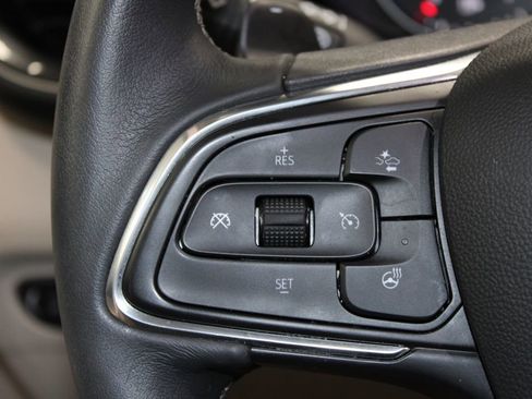Used 2023 Buick Envision Essence AWD/4WD image 33