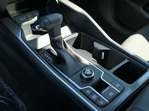 New 2026 Kia Sorento LX FWD image 21