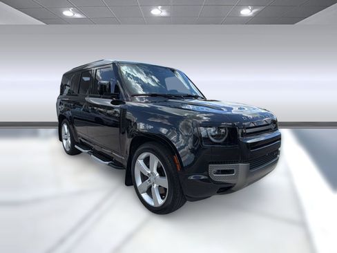 Used 2023 Land Rover Defender 130 X-Dynamic SE AWD/4WD image 7