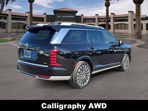 Used 2026 Hyundai Palisade Calligraphy AWD/4WD image 8