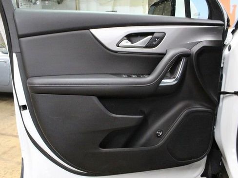 Used 2022 Chevrolet Blazer LT FWD image 14