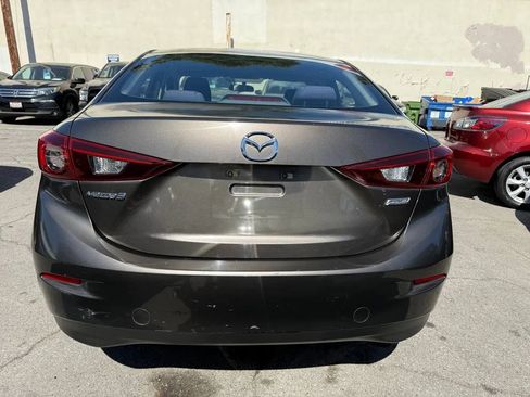 Used 2014 MAZDA MAZDA3 i Sport image 10