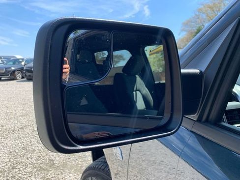 Used 2026 RAM 1500 Express AWD/4WD image 7