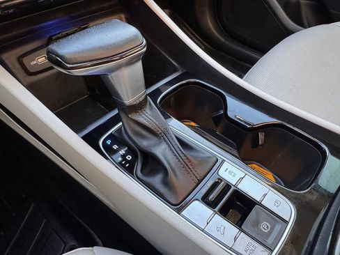 Used 2022 Hyundai Tucson SEL w/ Convenience + Premium Package image 19