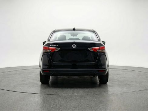 Used 2025 Nissan Versa SV FWD image 7