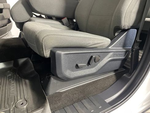 Used 2022 Ford F150 XLT w/ Equipment Group 302A High AWD/4WD image 12