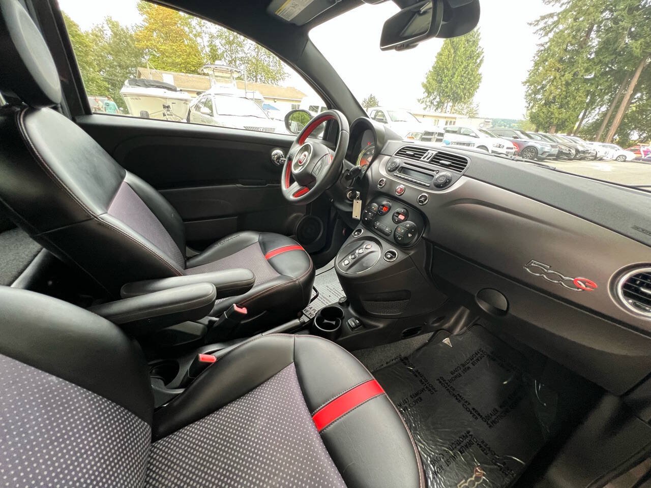 Used 2015 FIAT 500 e FWD image 30