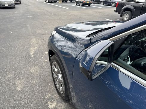 New 2026 BMW X1 xDrive28i w/ Technology Package image 6