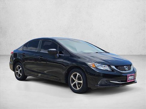 Used 2015 Honda Civic SE image 3