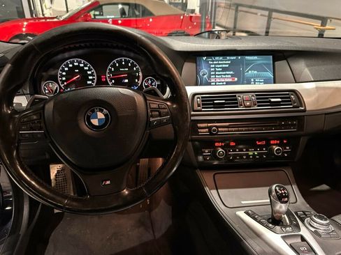 Used 2013 BMW M5 RWD image 12