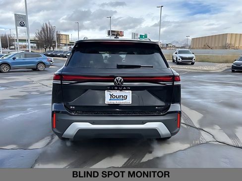 New 2026 Volkswagen Tiguan SE AWD/4WD image 4