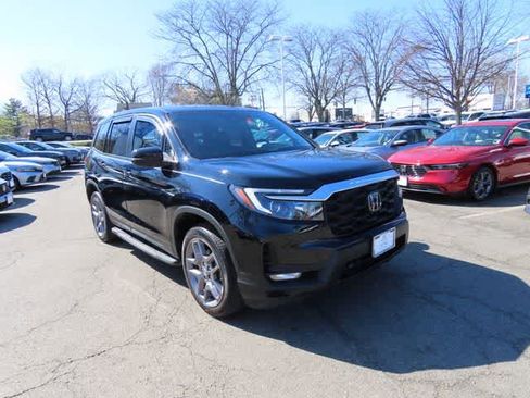 Certified 2023 Honda Passport EX-L image 5