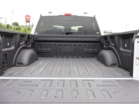 Used 2021 Ford F150 XL AWD/4WD image 16
