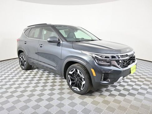 Used 2024 Kia Seltos SX image 9
