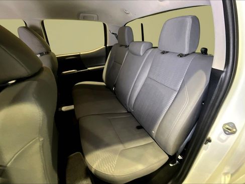 Used 2019 Toyota Tacoma SR5 image 23