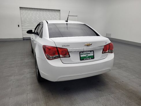 Used 2014 Chevrolet Cruze LT image 6